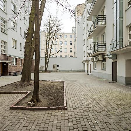 Poznanska Point Apartman Varsó Kültér fotó