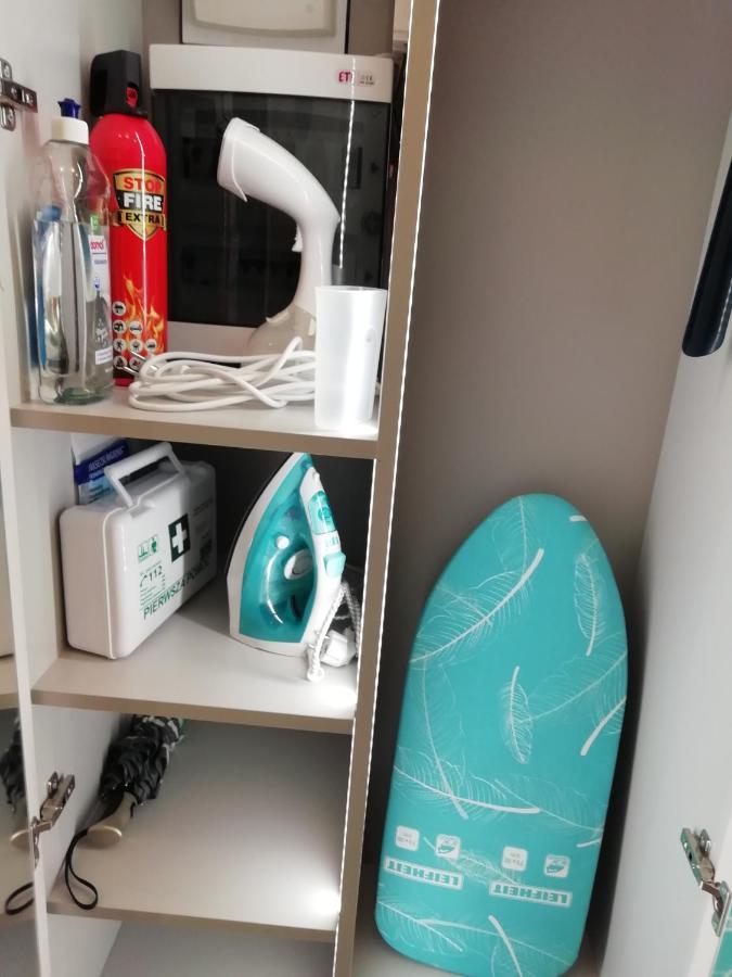 Poznanska Point Apartman Varsó Kültér fotó