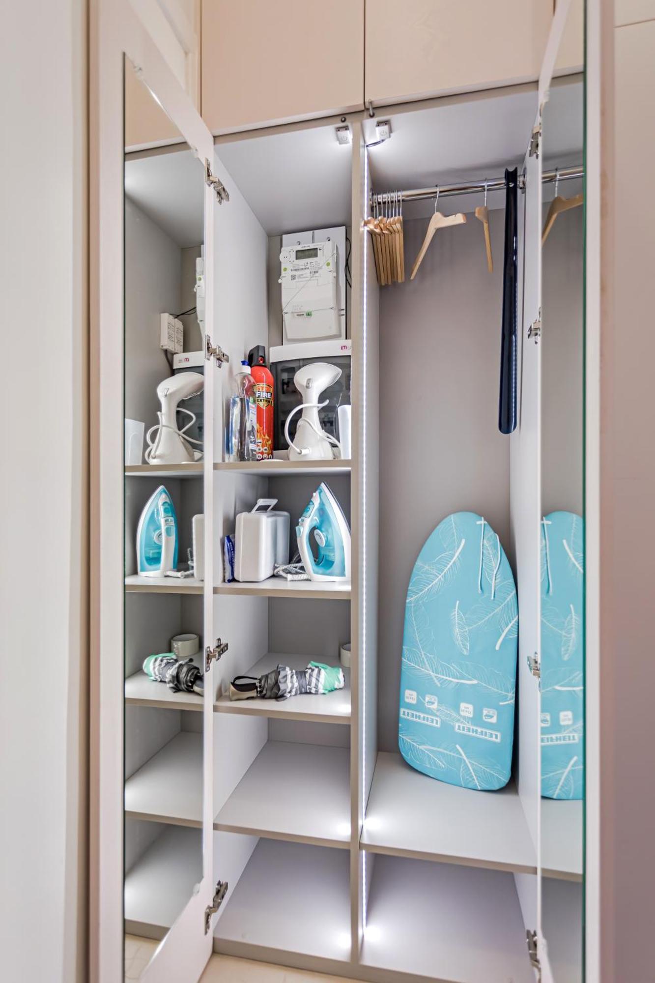 Poznanska Point Apartman Varsó Kültér fotó